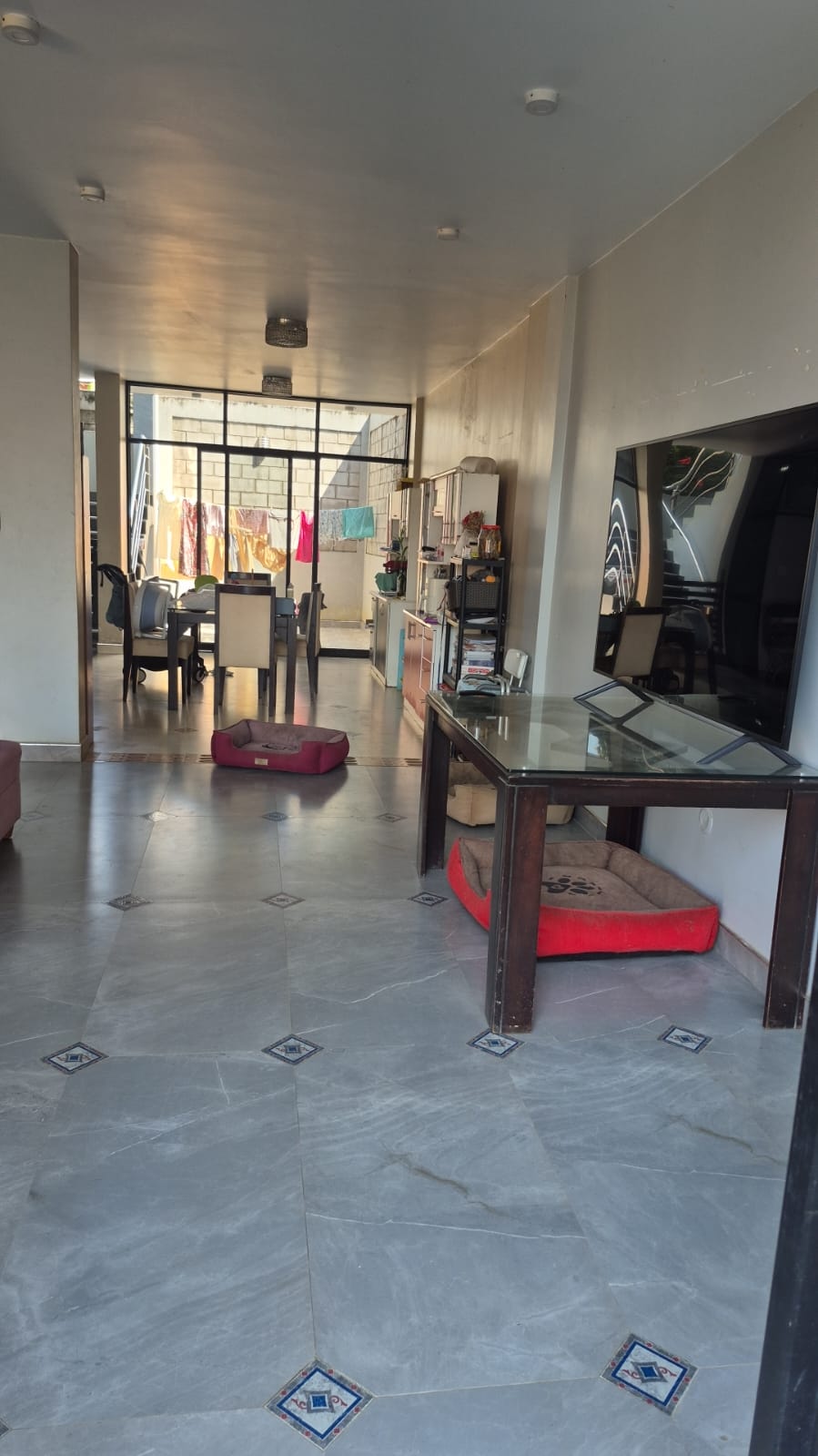 Casa en venta de 4 pisos en Tarapoto, ideal para inversionistas!!